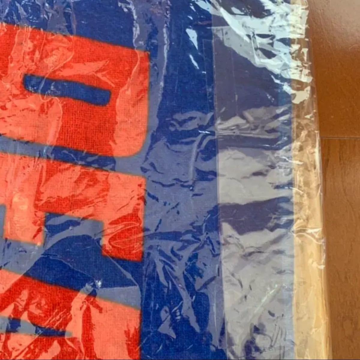 Amazon.co.jp: 米津玄師 ピースタオル RESCUE ライブグッズ : おもちゃ